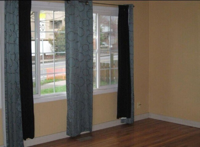 Foto del edificio - Great location, walking distance from OSU