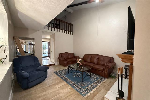 Building Photo - 518 Campana Ct