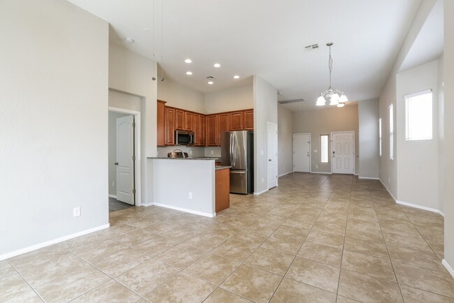 Building Photo - 712 Bridgeford Ct