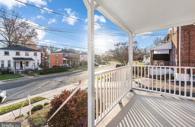 Foto del edificio - 1656 Yakona Rd