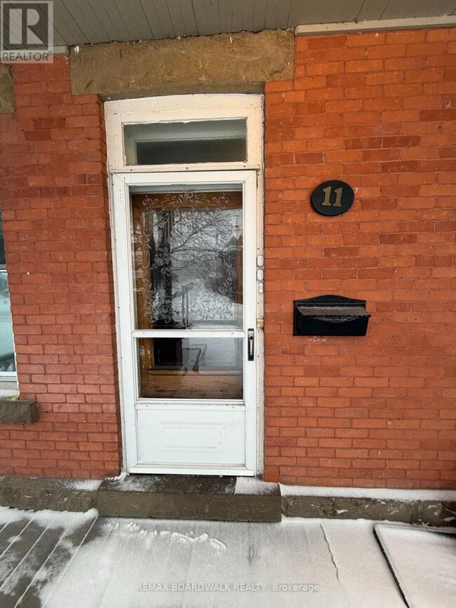 Building Photo - 11 Lake Ave W