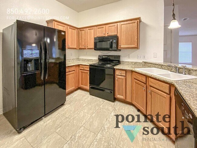 Foto del edificio - 9841 Watkins Dr