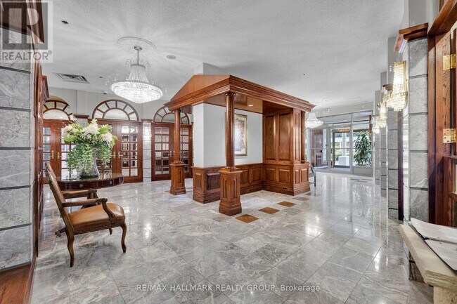 Photo du bâtiment - 1480 Riverside Dr.