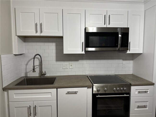 Foto del edificio - 4540 Flat Willow Pl