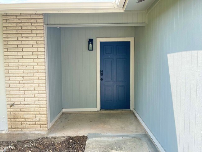 Foto del edificio - Updated 1 Story Home in Kirby!