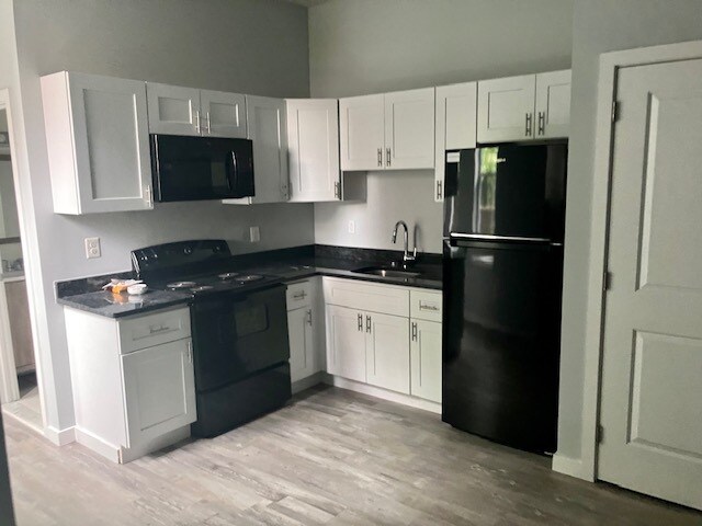 Foto del edificio - 1614 N 55th St
