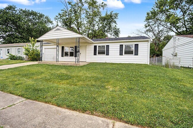 Foto del edificio - 3324 Ainsworth Dr