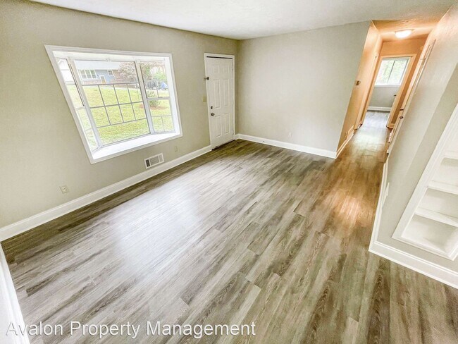 Building Photo - 4 br, 2 bath House - 1200 Woodleigh Road