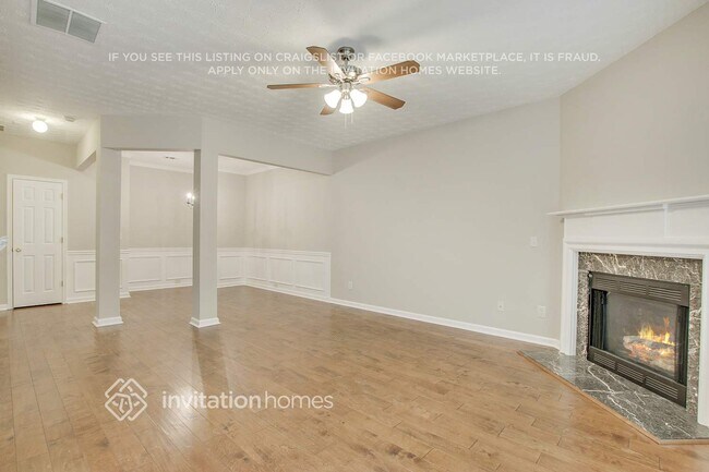 Foto del edificio - 120 Hydrangea Bend