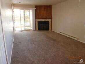Building Photo - 14802 E Kentucky Dr