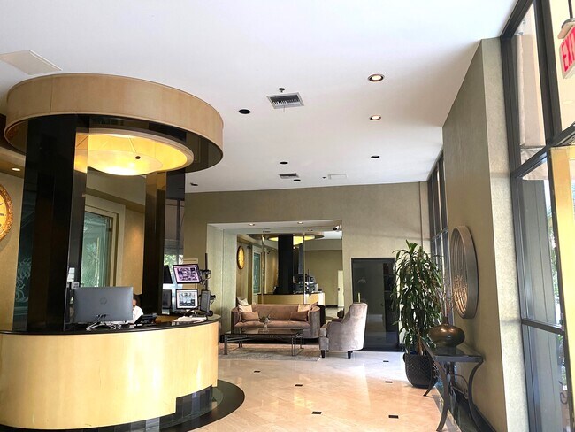 Foto del edificio - 10535 Wilshire Blvd