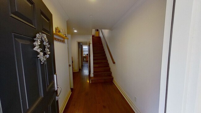 Foto del edificio - Stylish and Convenient: Your Dream 3 bed / 2 bath Rental  in Downtown Santa Barbara!