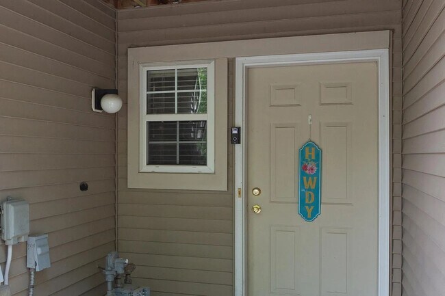 Foto del edificio - Spacious *2Bed*2Bath townhome Cottage Grove Available 2/1/26!