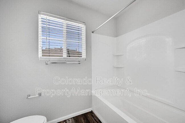 Foto del edificio - 7386 Sandy Springs Point