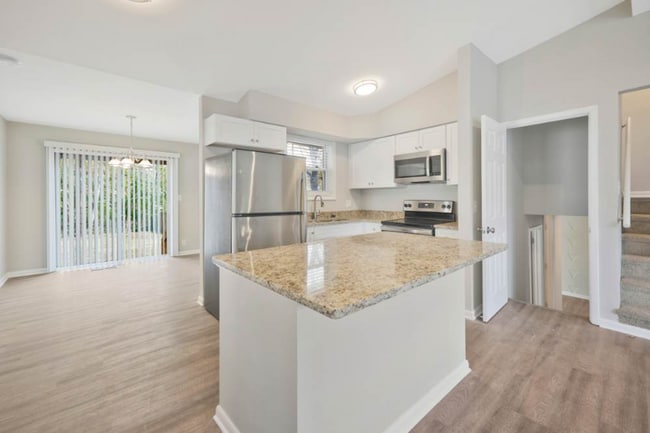 Building Photo - 6019 Lopez Ln