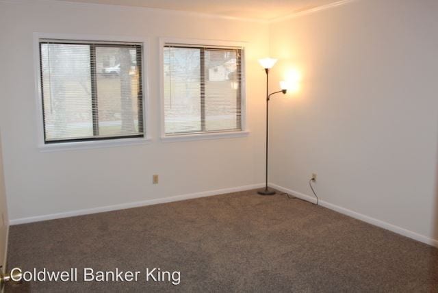 Building Photo - 27 Lake Dr