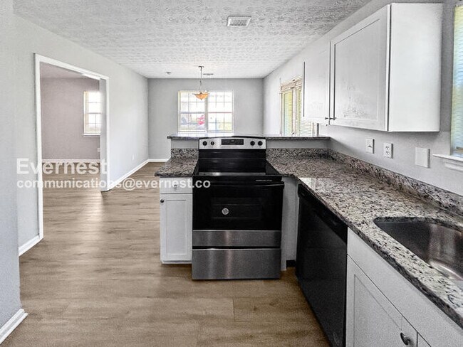 Foto del edificio - 218 Dove Pl