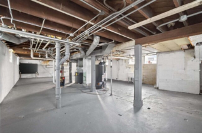 Foto del edificio - 3037 N 53rd St