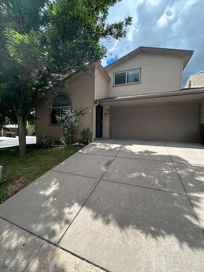 Photo - 3103 N Connor St Townhome