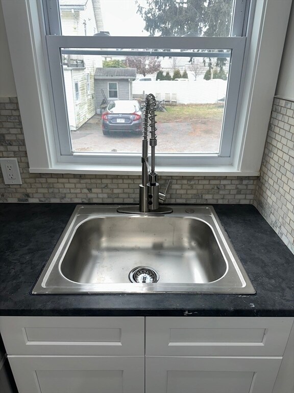 Foto del edificio - 122 First St