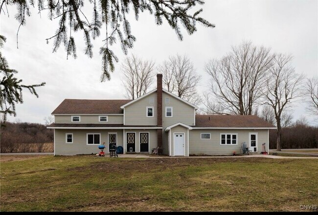 Foto del edificio - 28389 Ridge Rd