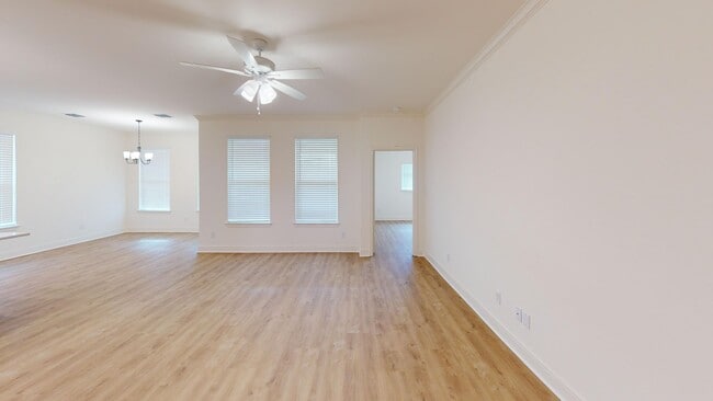 Building Photo - The Bowie-3BR/2BA w/2-car garage