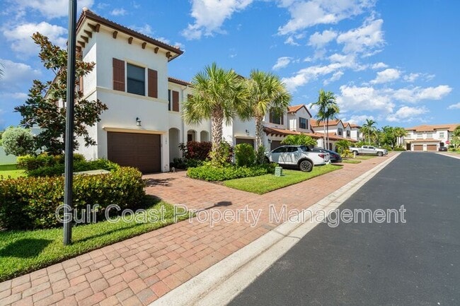 Building Photo - 9463 Montebello Way
