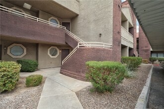 Building Photo - 5008 S Rainbow Blvd