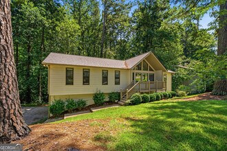 Building Photo - 4741 N Springs Rd NW