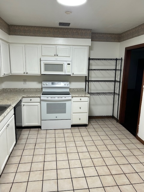 Building Photo - 2076 S Grandview Ave