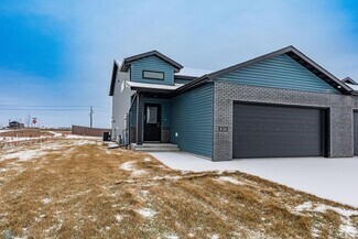 Building Photo - 838 1st Ave N