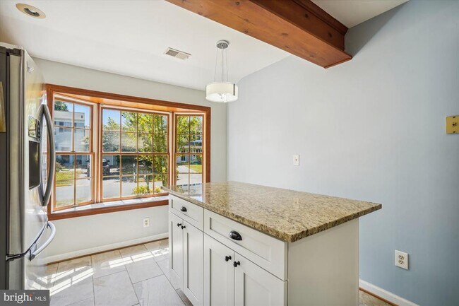 Foto del edificio - 13508 Coates Ln