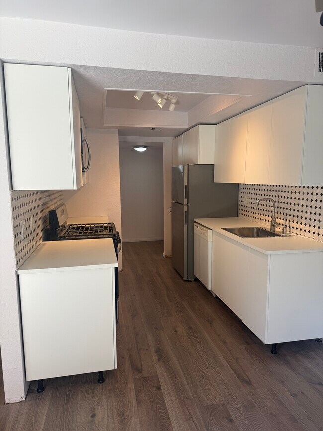 Foto del edificio - 400 N Sunrise Way