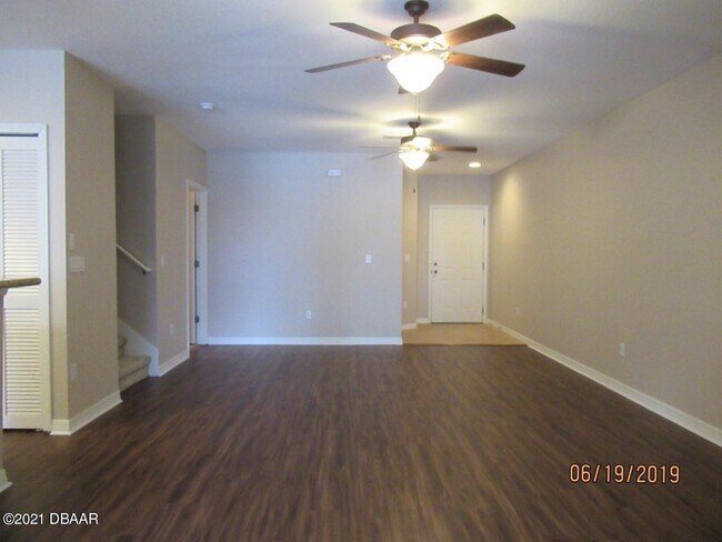 Building Photo - 127 Grey Widgeon Ct
