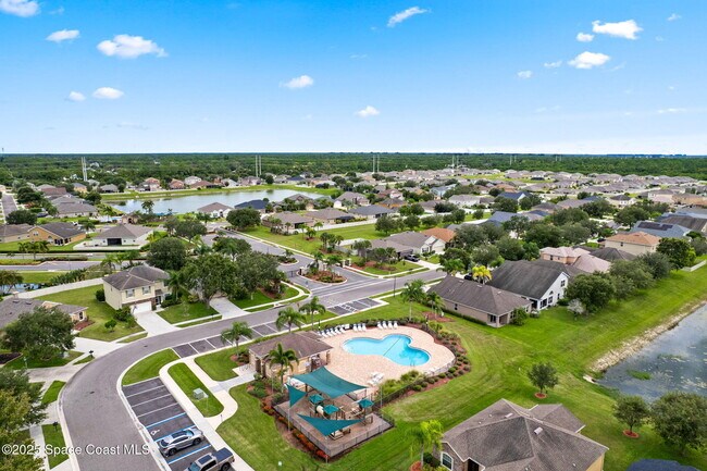 Foto del edificio - 301 Wishing Well Cir SW