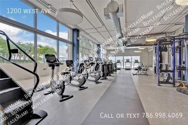 Foto del edificio - 1200 West Ave