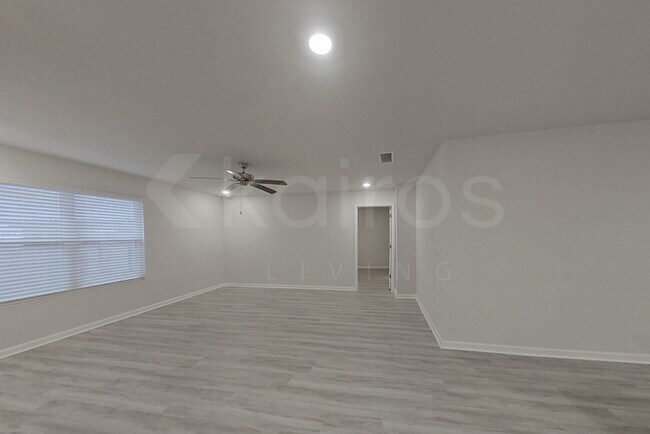 Foto del edificio - 4793 Malay Cir