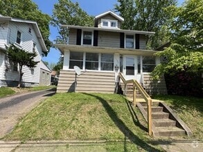 Building Photo - 1155 Big Falls Ave