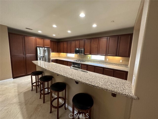 Foto del edificio - 8365 Greenwood Ln