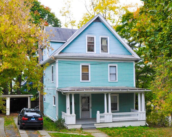 Building Photo - 321 Dryden Rd