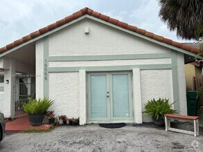 Building Photo - 15059 SW 96th Terrace