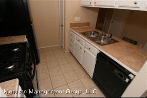 Building Photo - 1105 Mainstreet Valley Dr