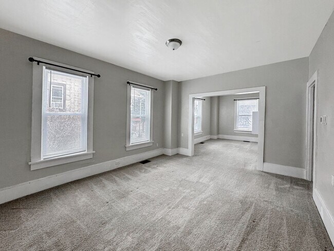 Foto del edificio - 471-473 West Fourth Street