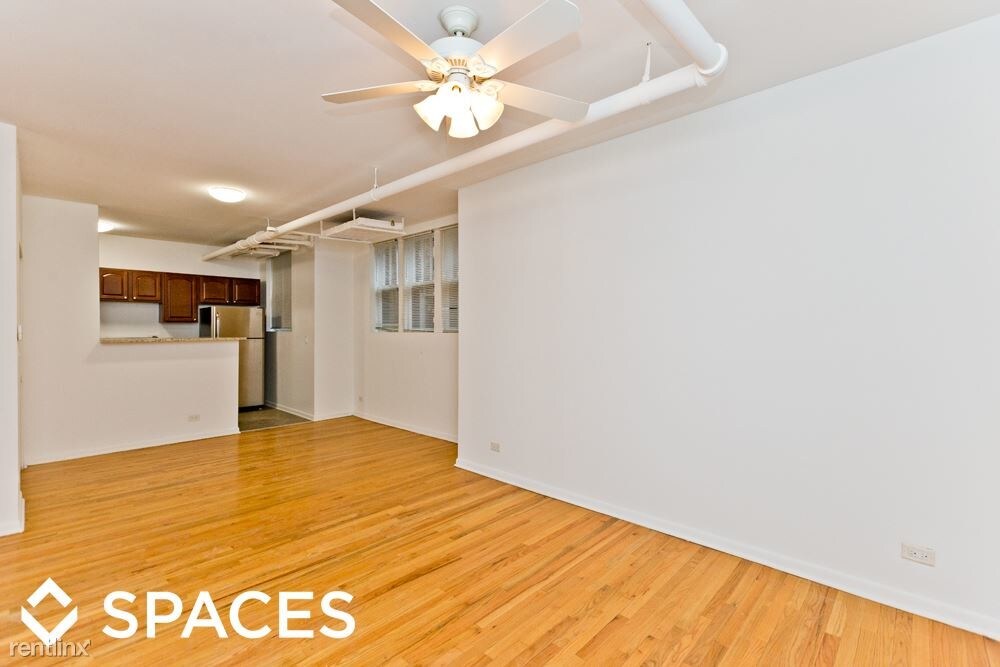 Primary Photo - 1331 W Addison St
