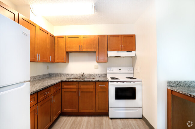 Apartment Home Kitchen - Marina Vista