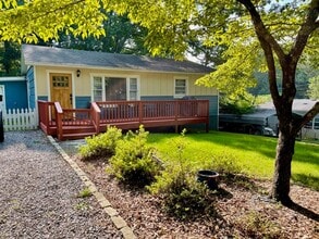 Building Photo - 200 S Oconeechee Ave