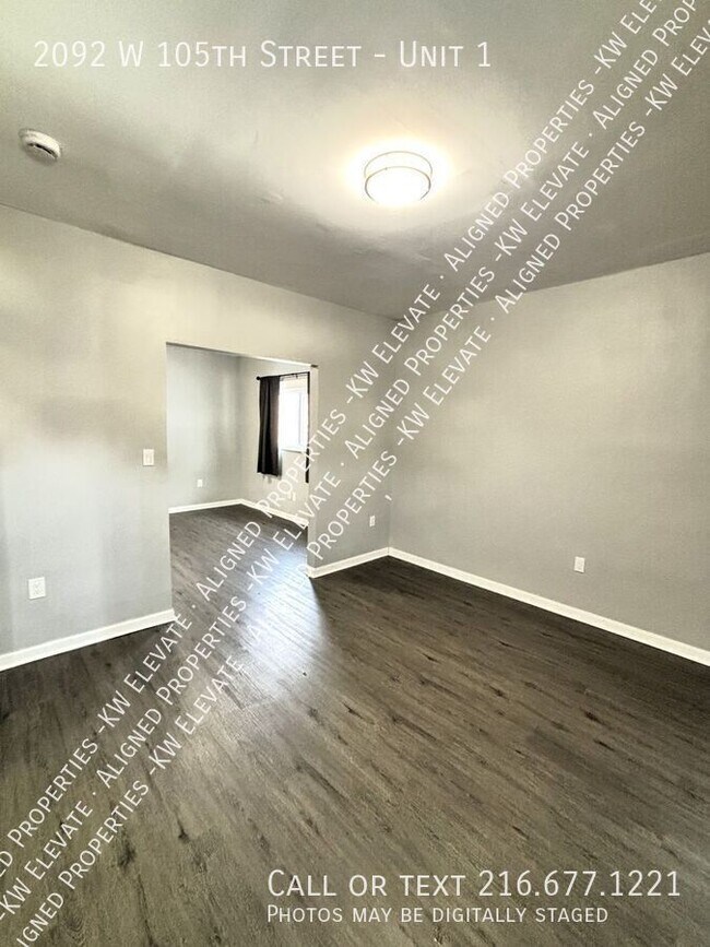 Foto del edificio - 2092 W 105th St