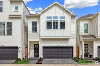 Building Photo - 6310 Brighton Oaks Ln