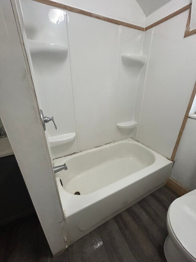 Building Photo - 121 W Indiana Ave