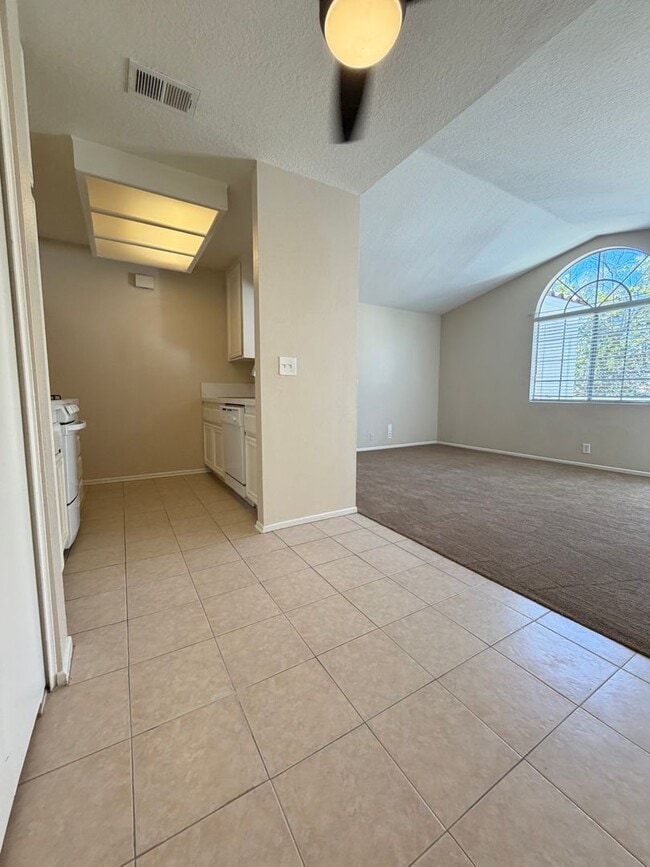 Building Photo - 79 Gaviota